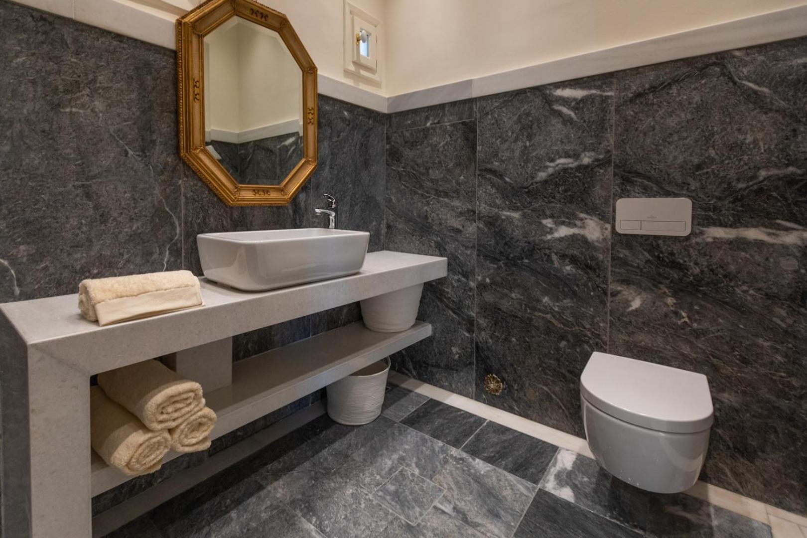 ארגוסטולי Etoile Luxury Suites מראה חיצוני תמונה